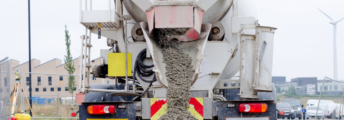 ready mix concrete delivered fresh on site